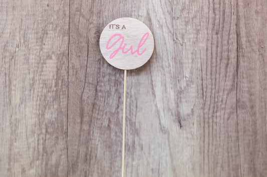 It's a girl - Wooden Sign